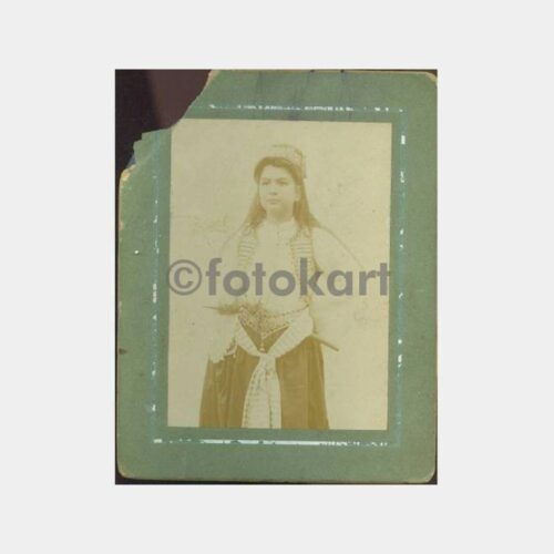1920 Kadın Folklor Konulu Kabinet Fotoğraf