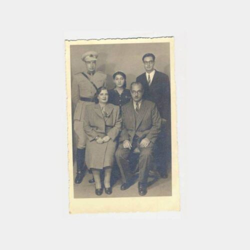 1946 İzmir Karşıyaka Subay ve Ailesi Fotoğraf