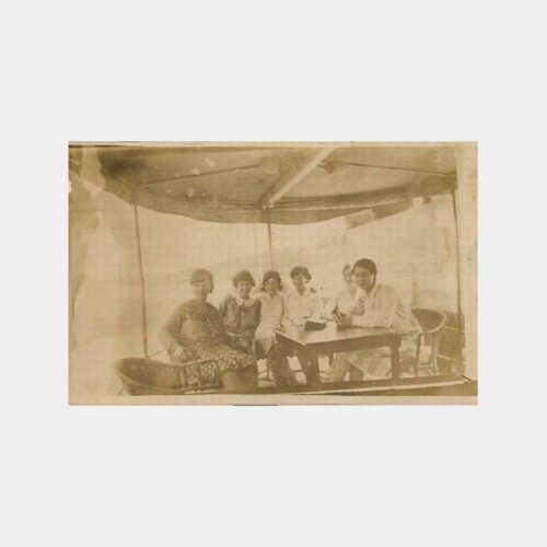 1929 Tarabya Nil Yatında 6 Genç Kız Fotoğraf