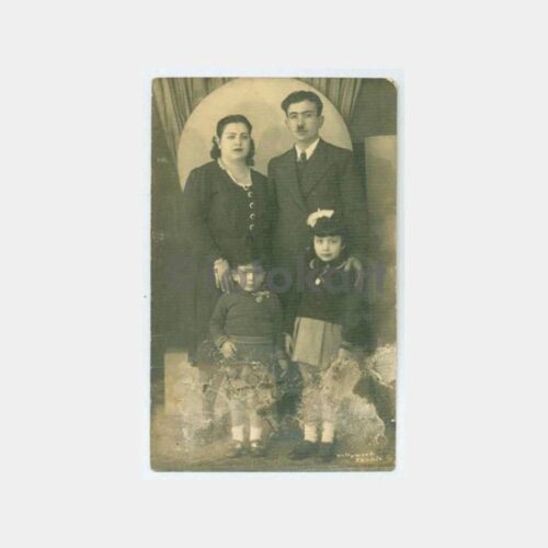 1930 Ermeni Aile Stüdyo Fotoğraf