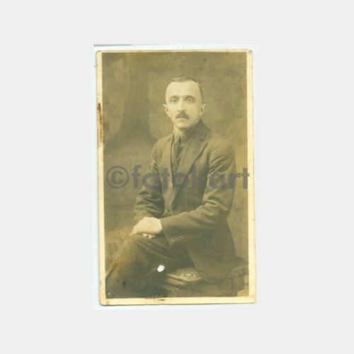 1925 Ermeni Bay Stüdyo Fotoğraf