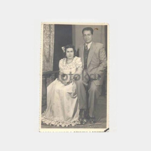 Foto Gaspıralı Adana Stüdyo Aile Fotoğrafı