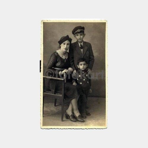 Galatasaray Öğrencisi Ailesiyle Fotoğraf