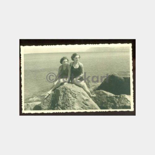1950 Karabük Aile Amasra Plajı 8 Adet Fotoğraf - Görsel 4