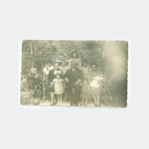 1940 Boğaziçi Yeniköy Ailesi Görünüş Fotoğraf
