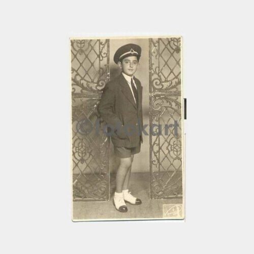 Resmi Üniformalı Öğrenci Çocuk Fotoğraf