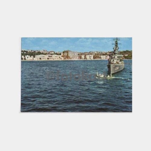 Dolmabahçe Sarayı Önü Savaş Gemisi Kartpostal