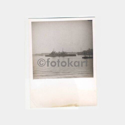 Savaş Gemisi Küçük Ebat Fotoğraf