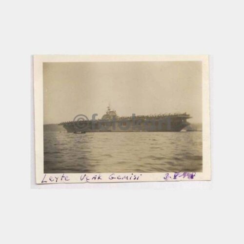 1947 Uçak ve Savaş Gemisi Konulu 2 Adet Fotoğraf
