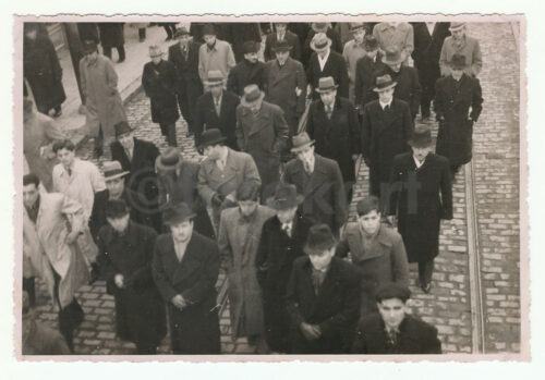 1939 Ünlü Sinemacı Rauf Sirman Cenaze Töreni Fotoğraflar - Görsel 20