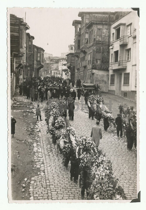 1939 Ünlü Sinemacı Rauf Sirman Cenaze Töreni Fotoğraflar - Görsel 21