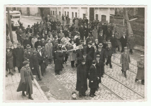 1939 Ünlü Sinemacı Rauf Sirman Cenaze Töreni Fotoğraflar - Görsel 23