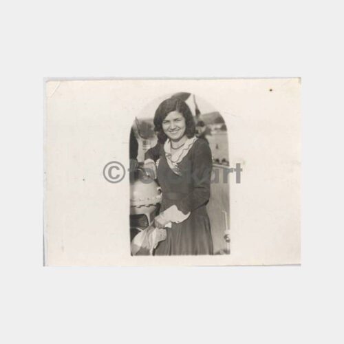 1930 Erdek 1. İnönü Denizaltısında Kadın Fotoğraf