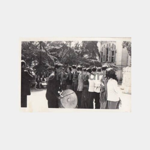 1975 Çamlıca Kız Lisesi Folklor Konulu Fotoğraf