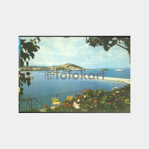 1975 Kuşadası Genel Görünüş Kartpostal