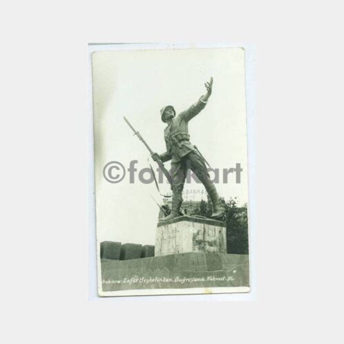 1930 Ankara Ulus Zafer Heykeli Görünüş Fotokart