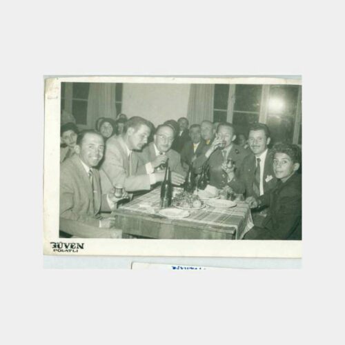 1960 Ankara Polatlı Yemekte Grup Fotoğraf