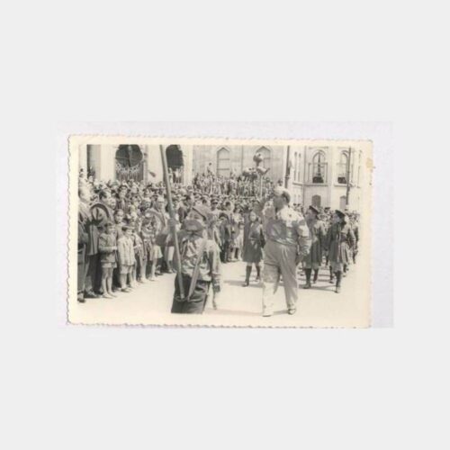 1952 23 Nisan Beyazıt Meydanı Tören Fotoğraf