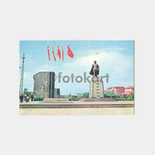 Diyarbakır Ata Heykeli Görünüş Kartpostal