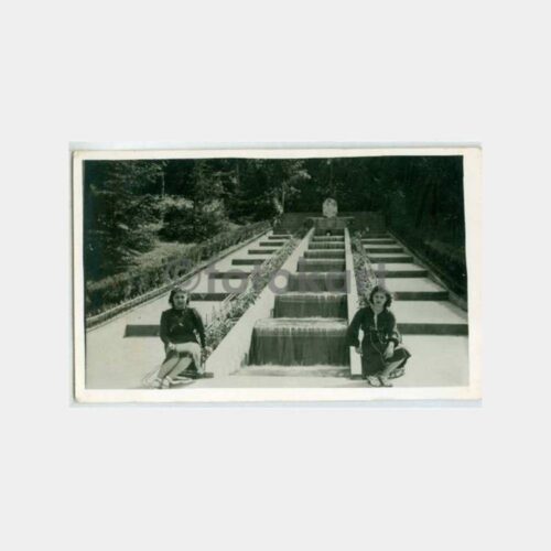 1942 Yalova Taraçalar Kadınlar Fotoğraf