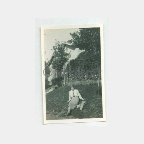 1934 Yalova Termal Parkı Şapkalı Kadın Fotoğraf