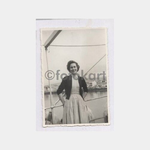 1959 Yalova İskelesi Kadın Görünüş Fotoğraf