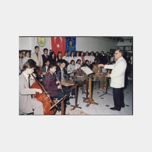 Bursa Belediye Konservatuarı Korosu Fotoğraf