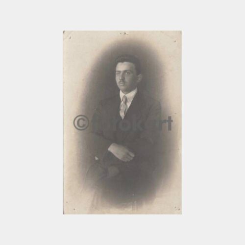 1933 Kravatlı Beyefendi Stüdyo Fotoğraf