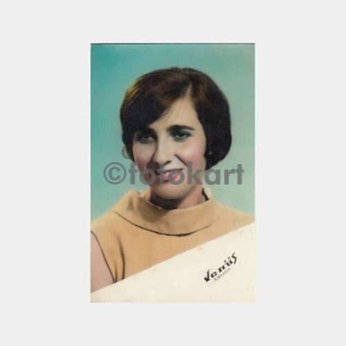 1965 Gölcük Foto Stüdyosu Kadın Boyama Fotoğraf