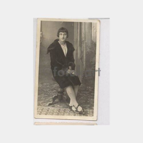 1930 Kıbrıs Baf Charitou Stüdyo Genç Kız Fotoğraf