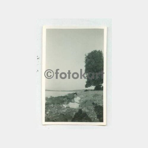 1934 Çınarcık -Tchnarjik- Sahili Kadın Fotoğraf