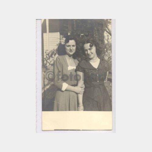 1949 Göztepe Tarihi Ev ve Kadınlar Fotoğraf