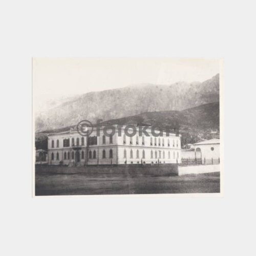 1920 Manisa İdadisi Mektebi Konulu Fotoğraf