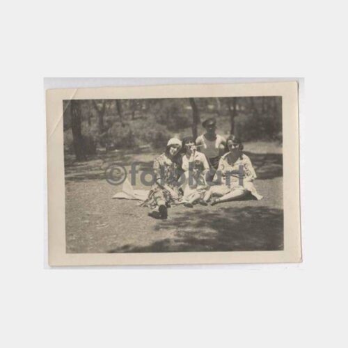 1935 Mesire Yerinde Aile Görünüş Fotoğraf