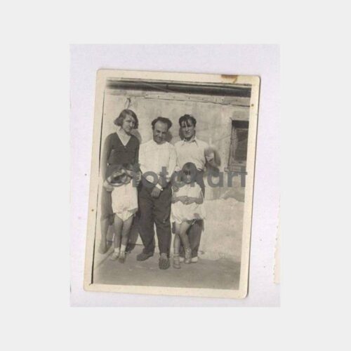 1930 Tarihi Ev ve Aile Çocuklar Fotoğraf