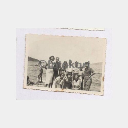 Sahil Kenarı Aile Grup Görünüş Fotoğraf