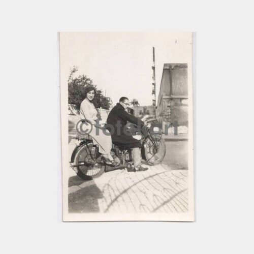 Motorsikletli Aile Görünüş Fotoğraf
