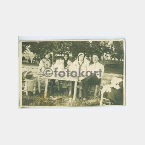 1930 Çay Bahçesi Aile Grup Fotoğraf