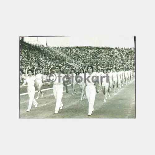 1963 Ankara 19 Mayıs Tören Kız Öğrenci Fotoğraf