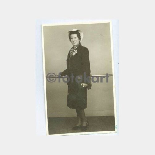 1940 Şapkalı Kadın Fotoğraf