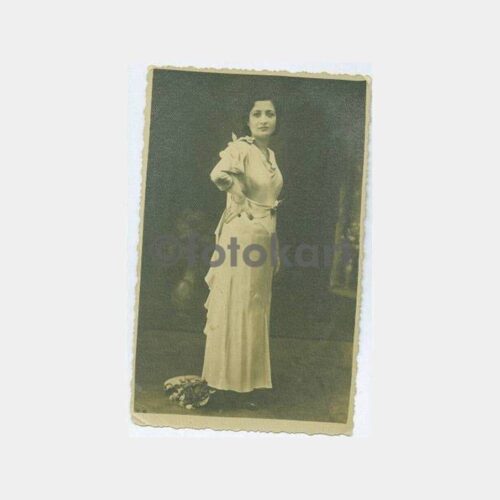 1937 Kadın Stüdyo Fotoğraf