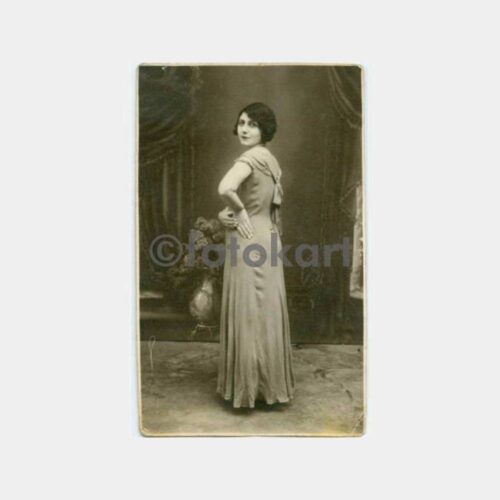 1930 Kadın Görünüş Stüdyo Fotoğraf
