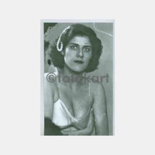 1940 Stüdyo Arşivi Kadın Konulu Fotoğraf