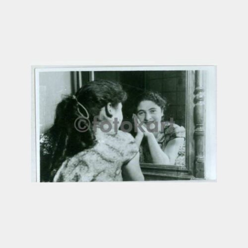 1940 Stüdyo Arşivi Kadın Konulu Fotoğraf