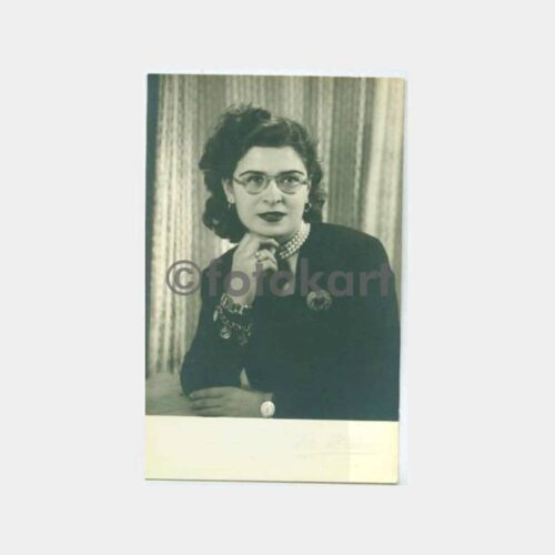 1955 Güzel Kadın Görünüş Stüdyo Fotoğraf