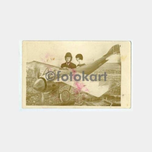 1930 Kadınlar Uçak Dekorlu Stüdyo Fotoğraf