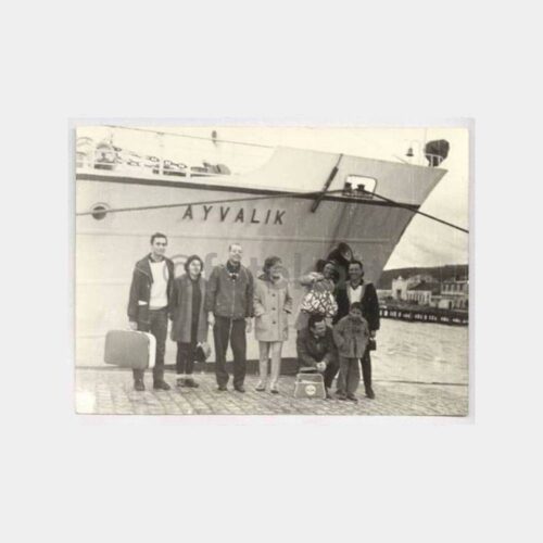 Ayvalık Vapuru Çanakkalede Görünüş Fotoğraf