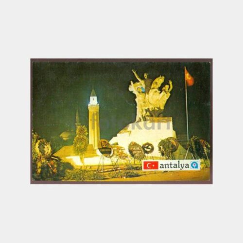 1990 Antalya Heykel Gece Görünüş Kartpostal