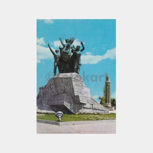 1980 Antalya Atatürk Heykeli Görünüş Kartpostal