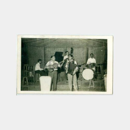 1954 Kadıköy Caddebostan Gazinosu Müzik Fotoğraf